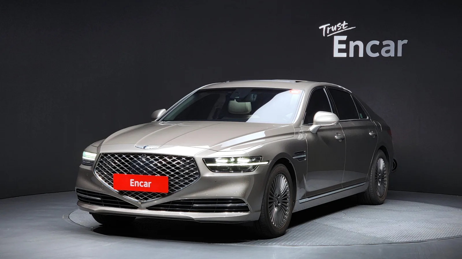 2021 Genesis G90