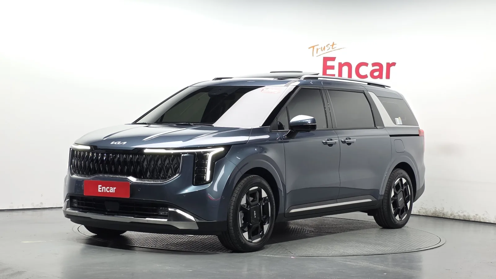 2025 Kia Carnival