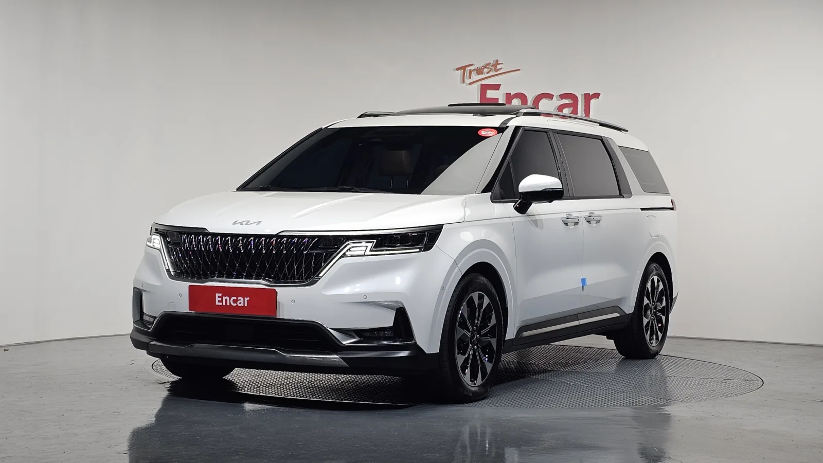 2023 Kia Carnival