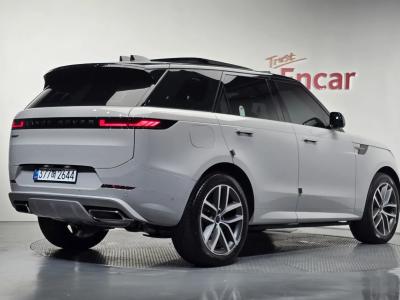 2026 Land Rover Range Rover Sport