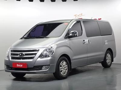 2016 Hyundai Starex