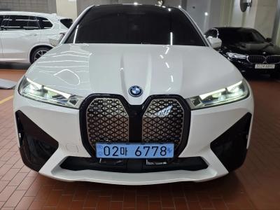 2022 BMW iX