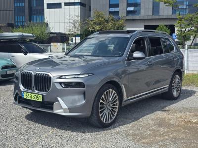 2026 BMW X7