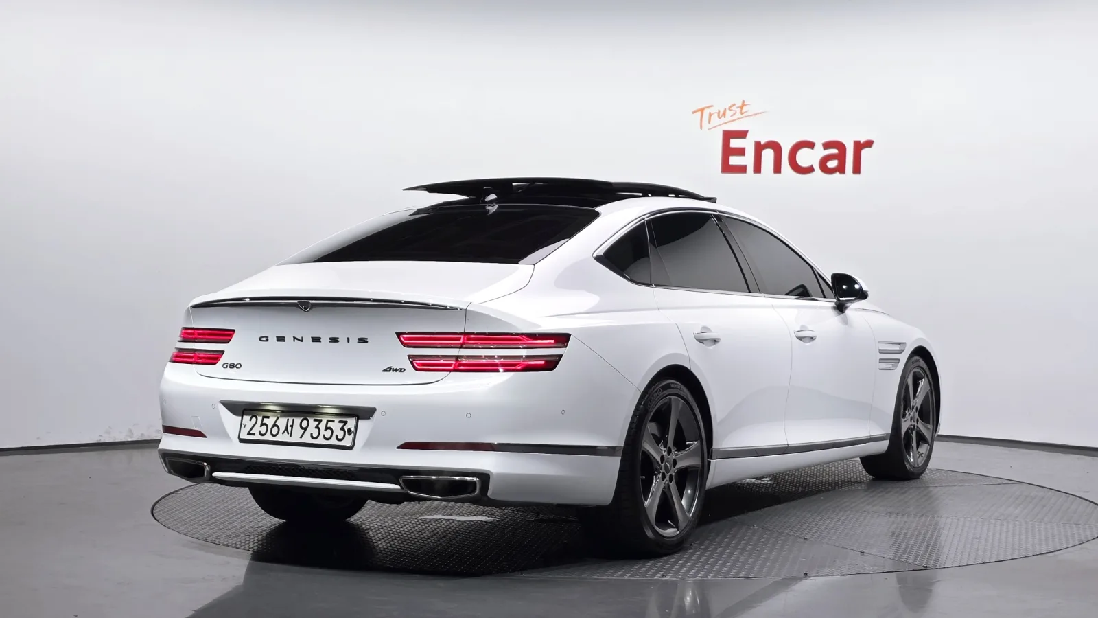 2022 Genesis G80