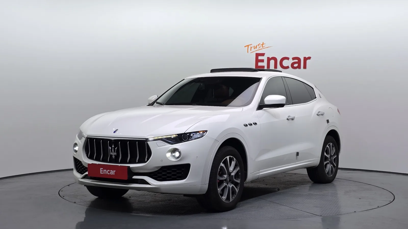 2017 Maserati Levante