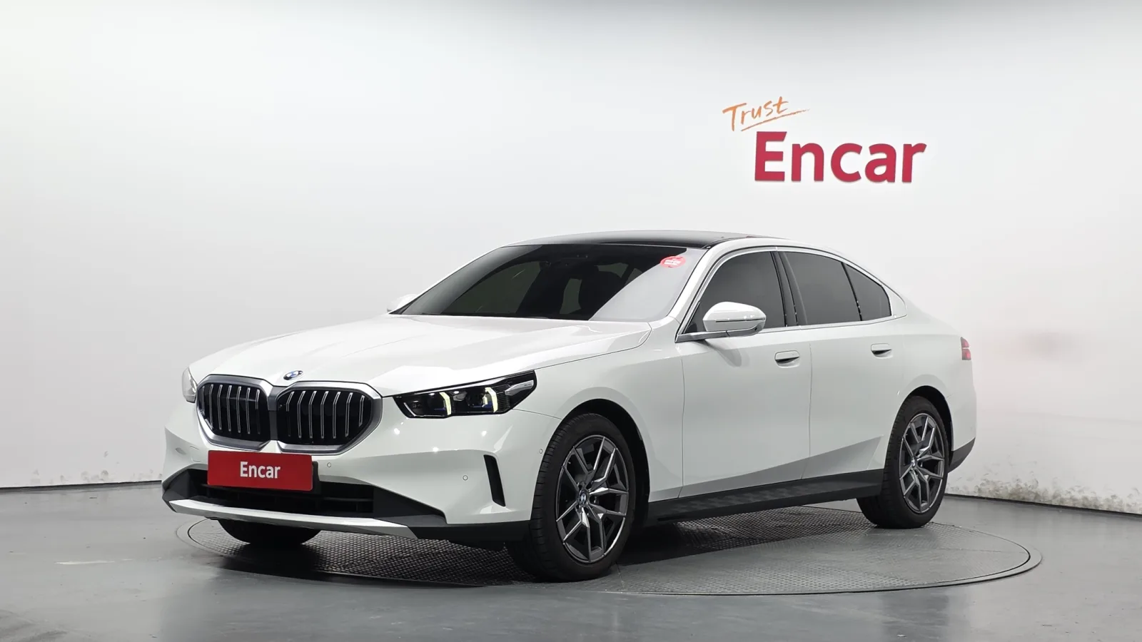 2025 BMW 5-Series
