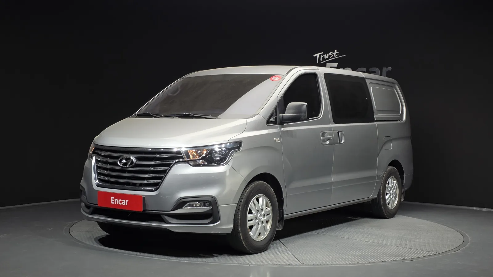 2018 Hyundai Starex