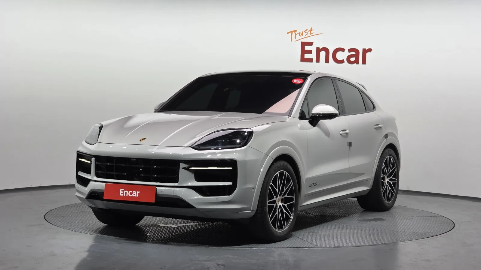2025 Porsche Cayenne