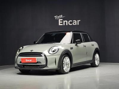 2022 MINI Cooper