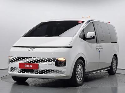 2023 Hyundai Staria
