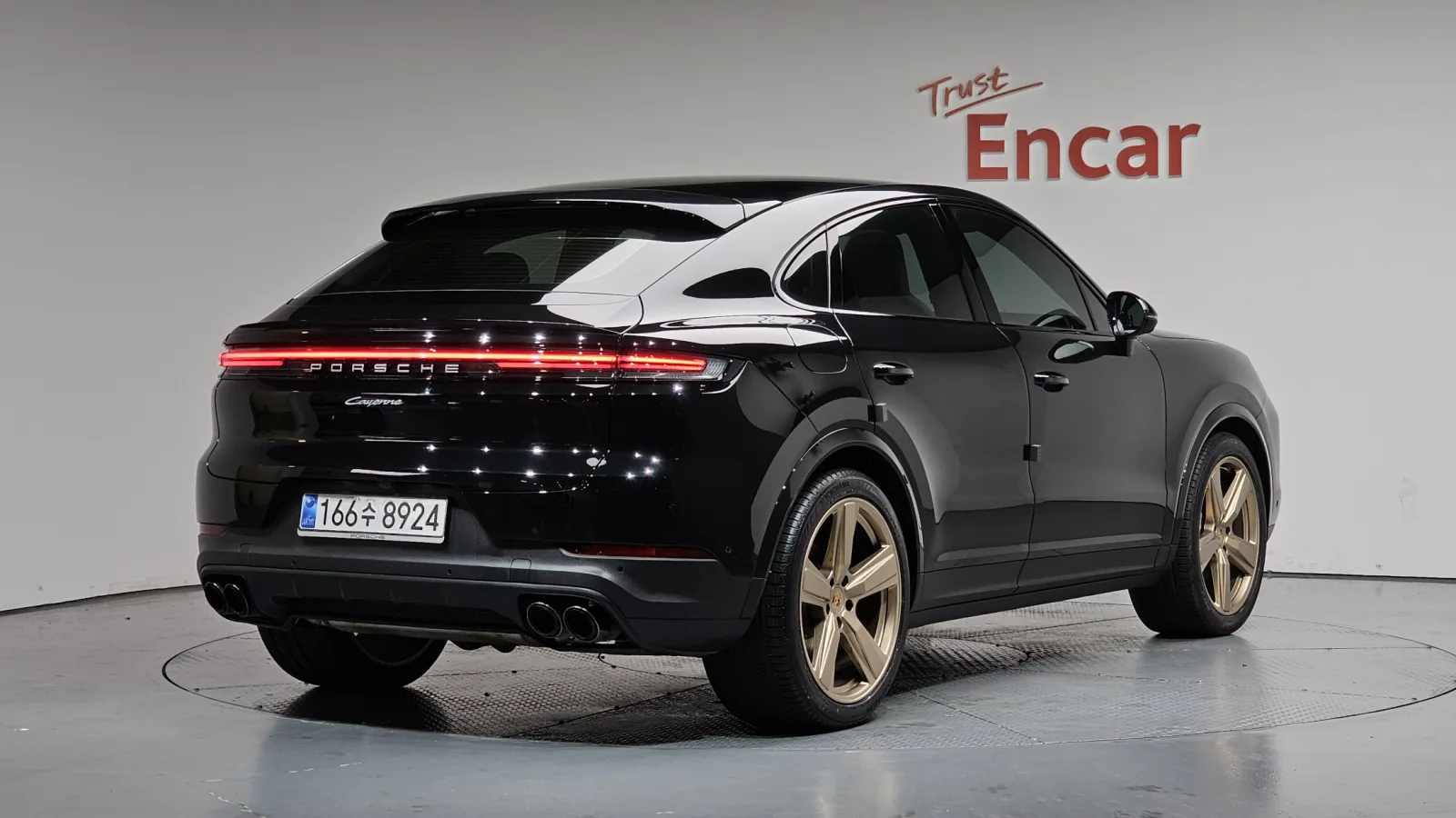2025 Porsche Cayenne
