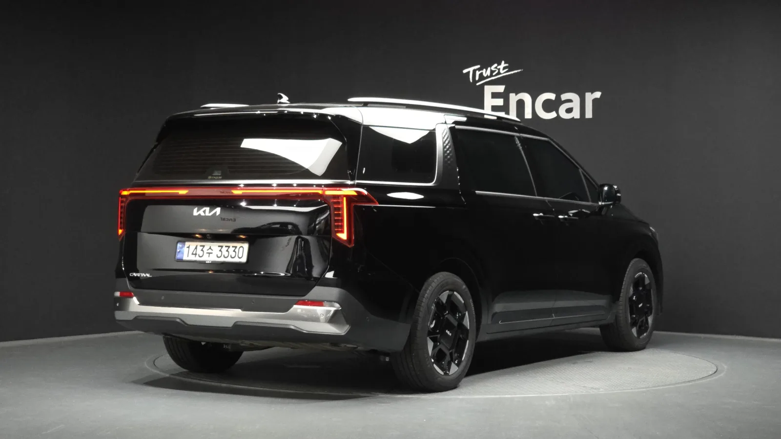 2025 Kia Carnival