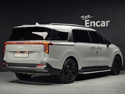 2025 Kia Carnival