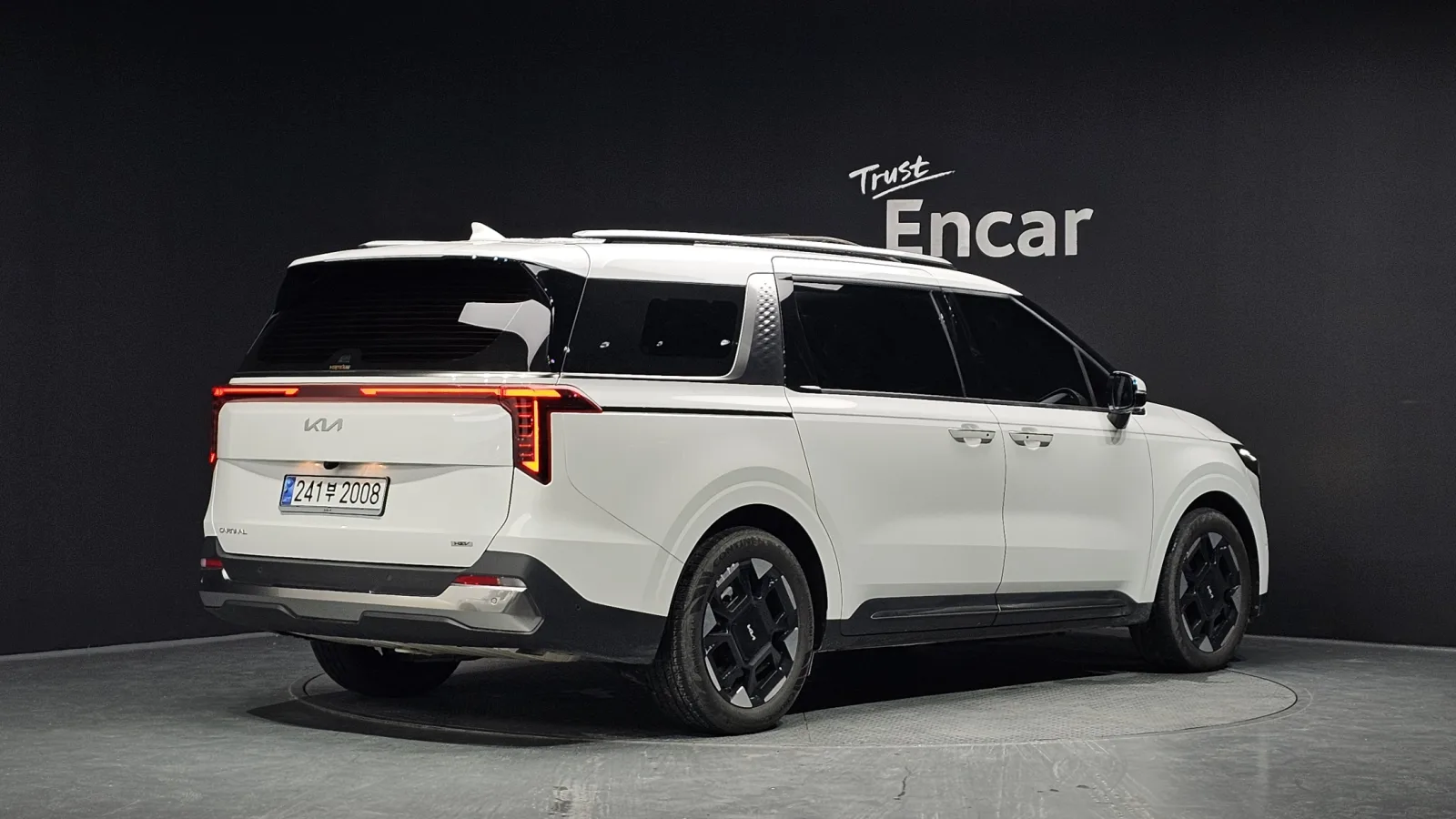 2024 Kia Carnival