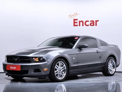 2010 Ford Mustang