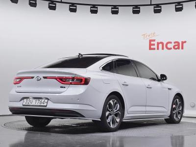 2019 Renault Korea SM6