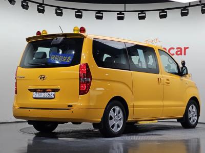 2021 Hyundai Starex