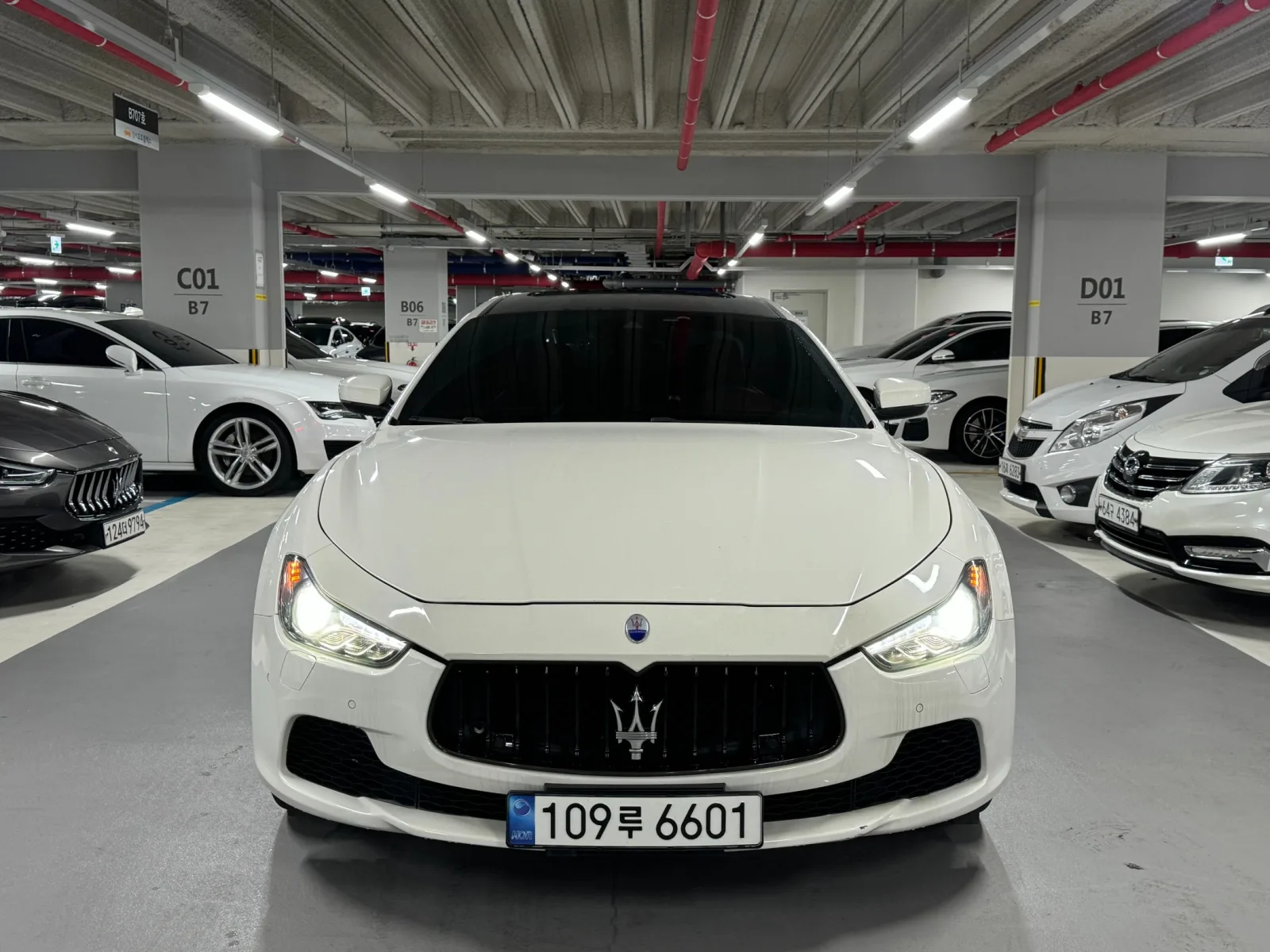2017 Maserati Ghibli