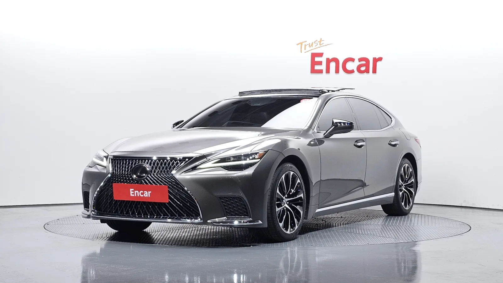 2021 Lexus LS