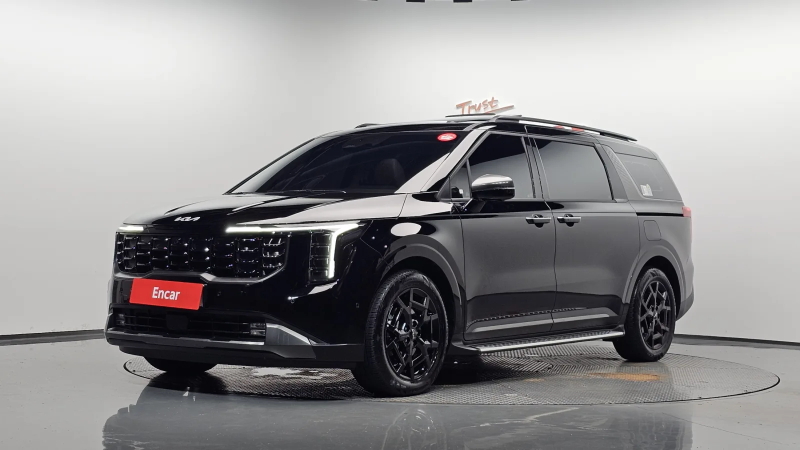 2025 Kia Carnival