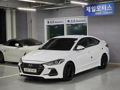 2018 Hyundai Elantra