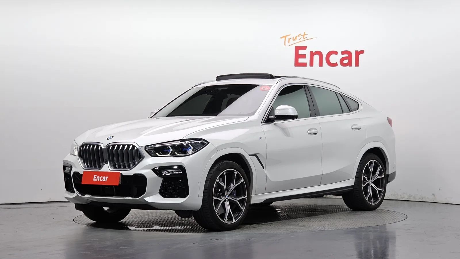 2021 BMW X6