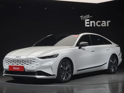 2022 Kia K8
