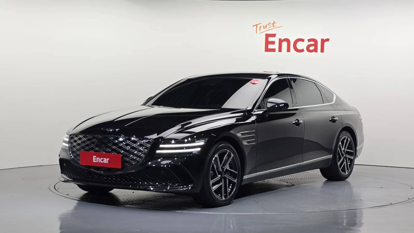 2025 Genesis G80