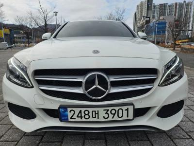 2018 Mercedes-Benz C-Class