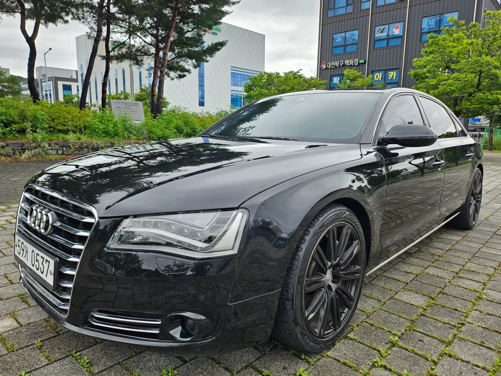 2012 Audi A8