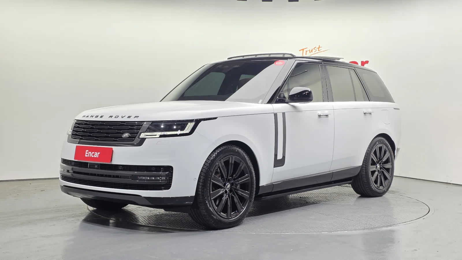 2025 Land Rover Range Rover