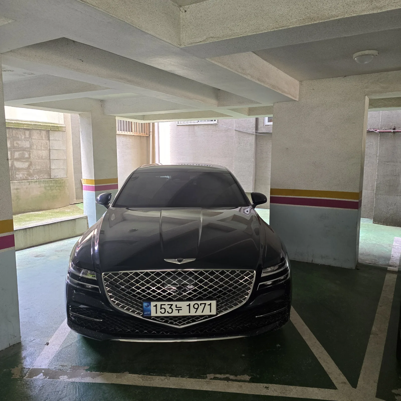 2022 Genesis G80