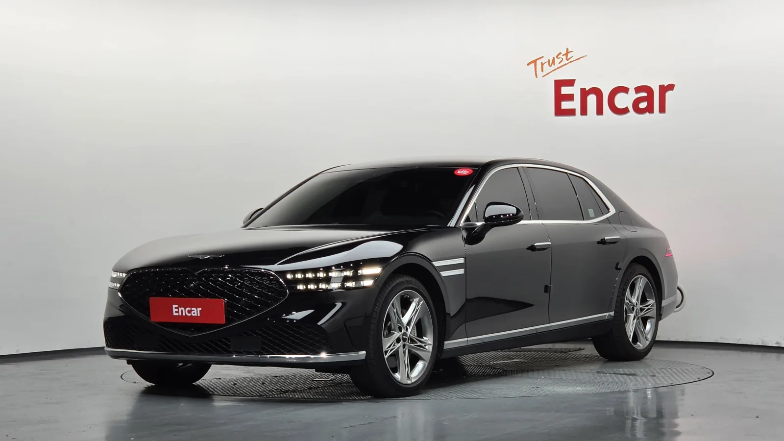 2022 Genesis G90