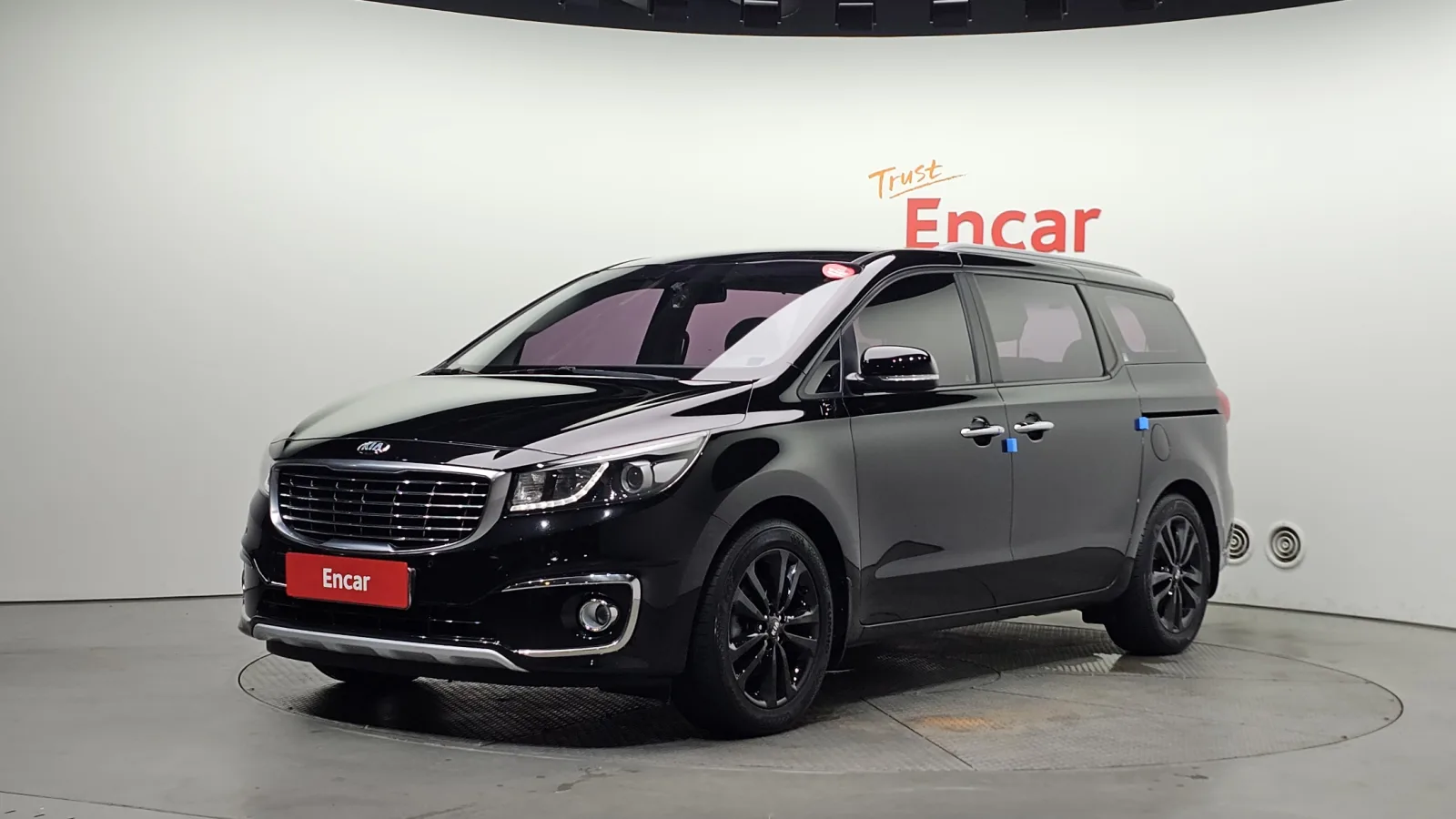2015 Kia Carnival
