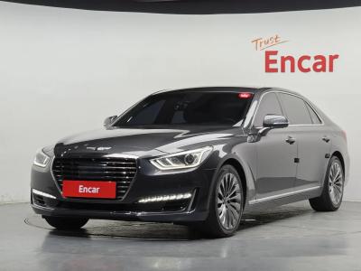 2018 Genesis EQ900