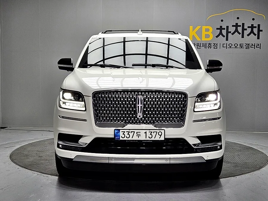 2021 Lincoln Navigator
