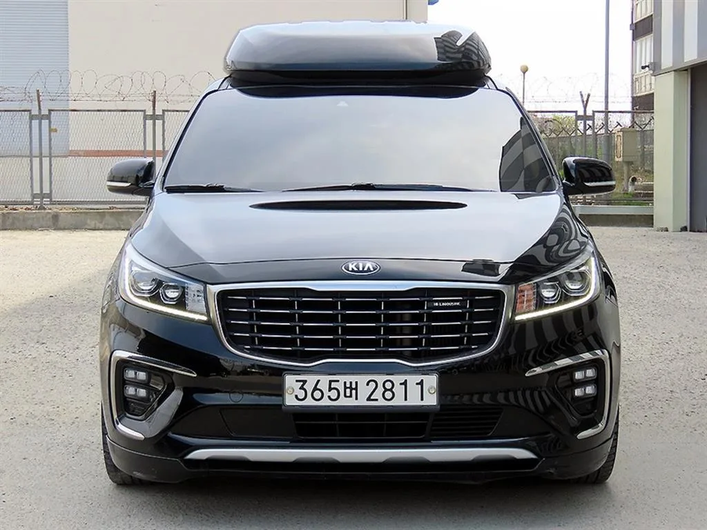 2020 Kia Carnival
