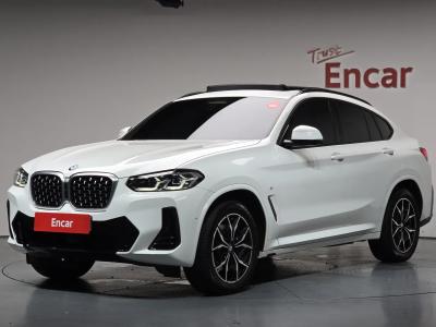 2023 BMW X4