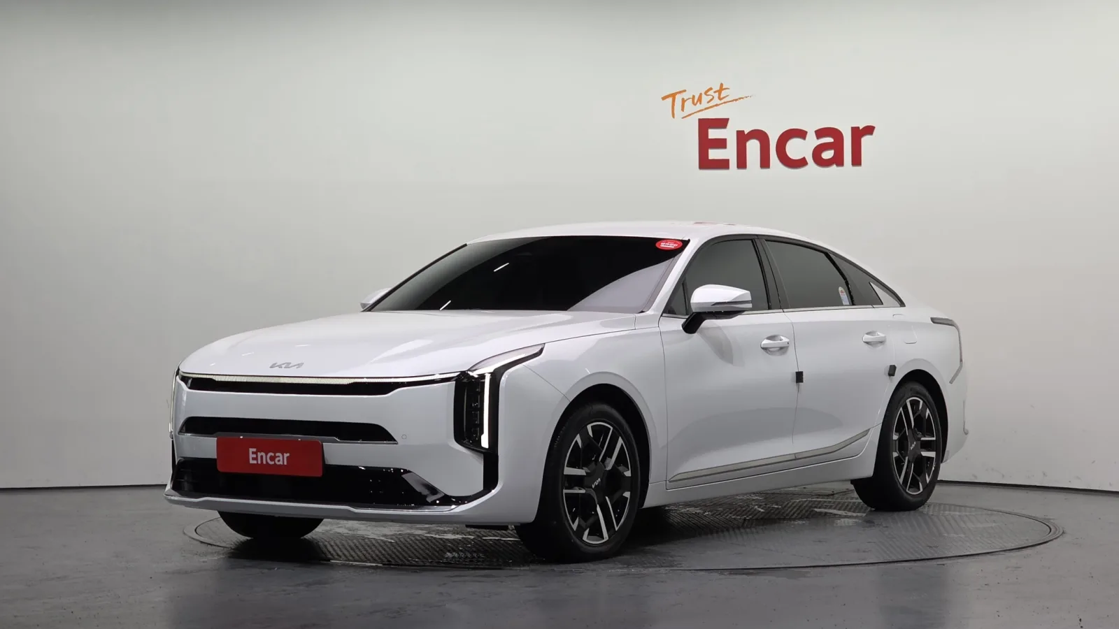 2025 Kia K8
