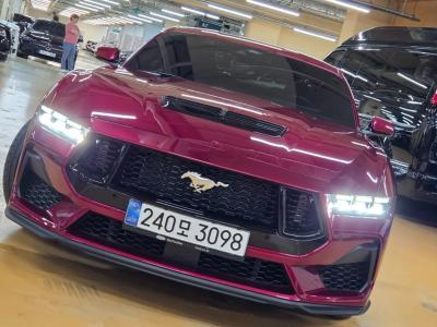 2025 Ford Mustang