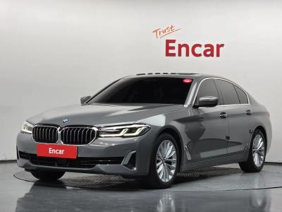 2022 BMW 5-Series