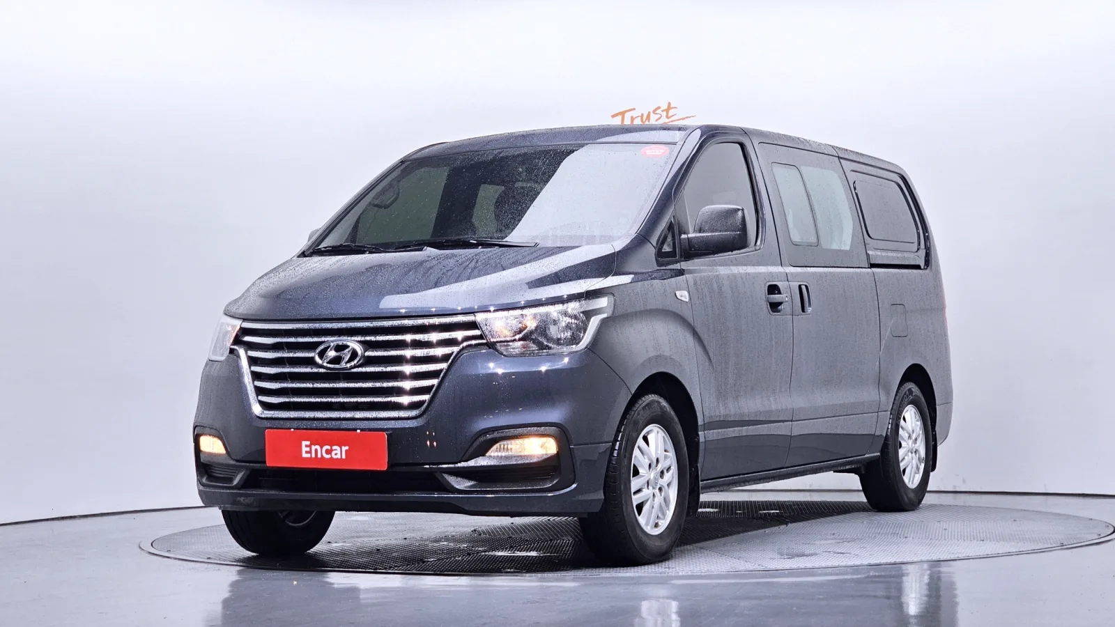2019 Hyundai Starex
