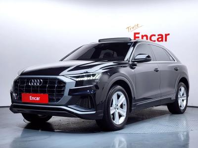 Audi Q8 2021