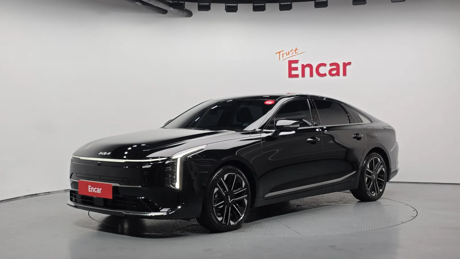 2025 Kia K8