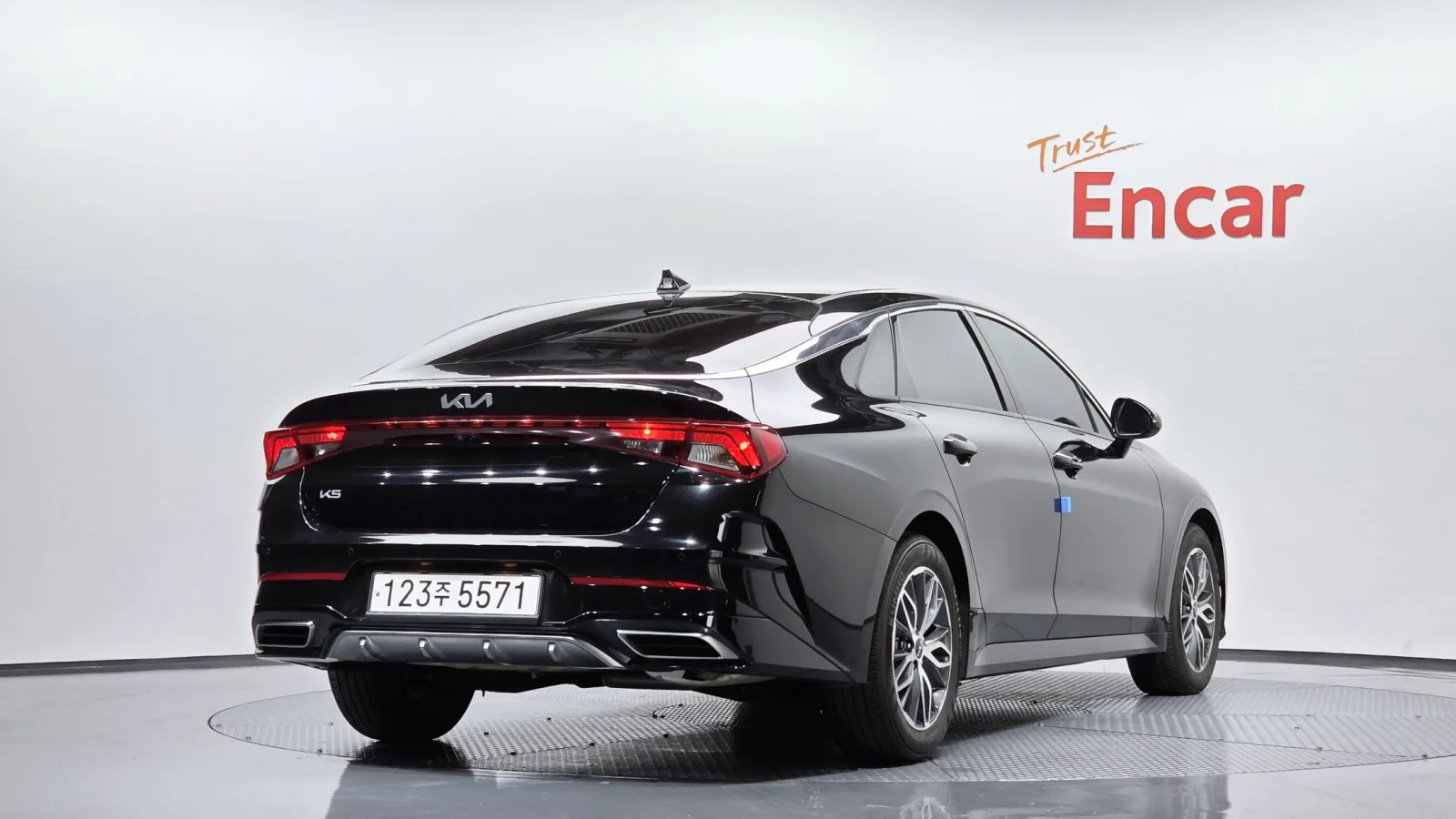2023 Kia K5