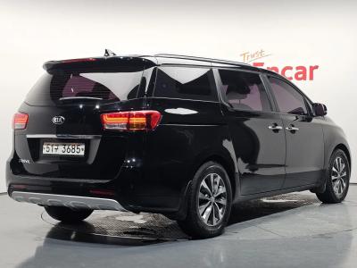 2018 Kia Carnival