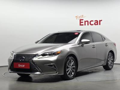 2017 Lexus ES