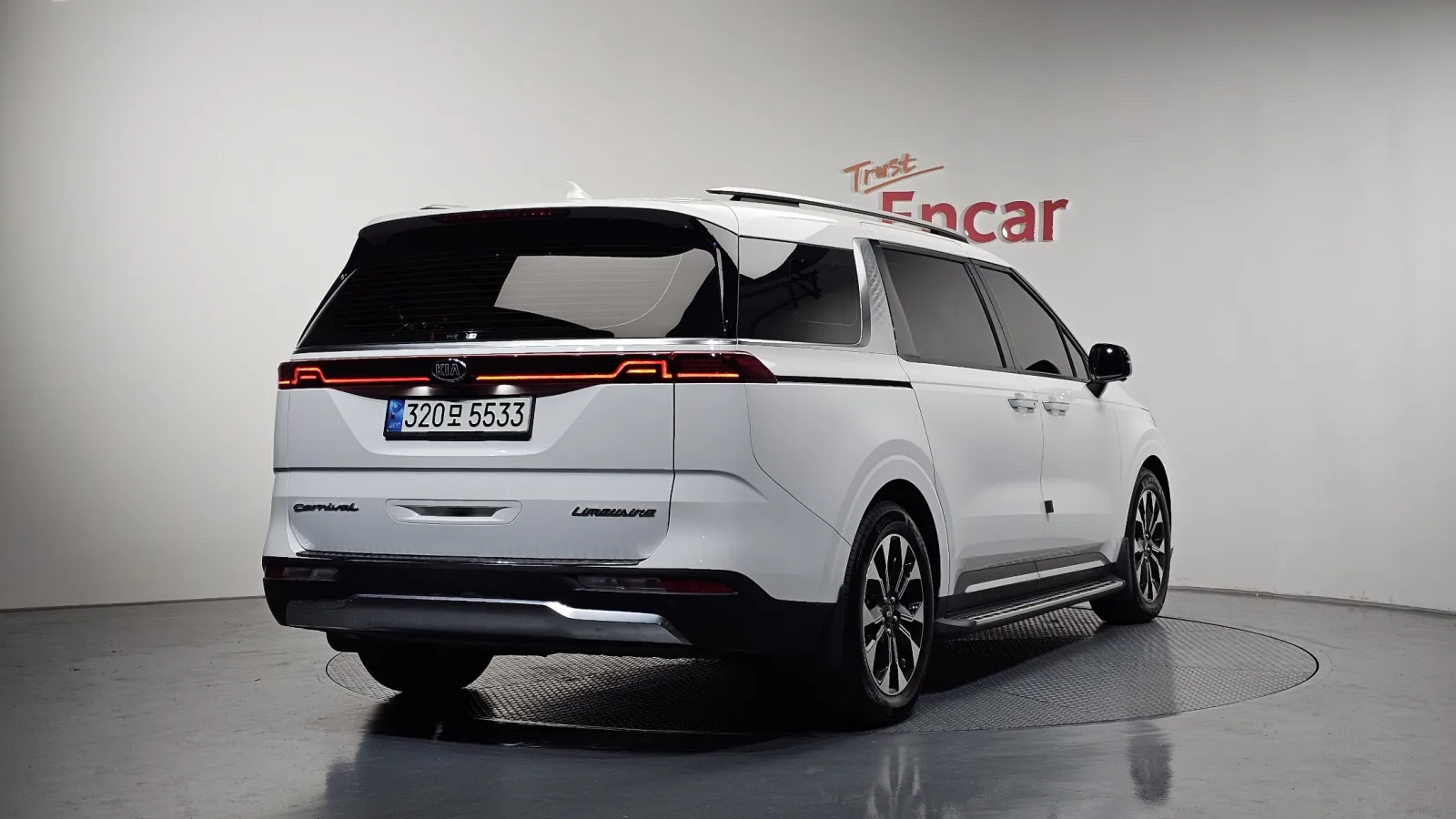 2021 Kia Carnival