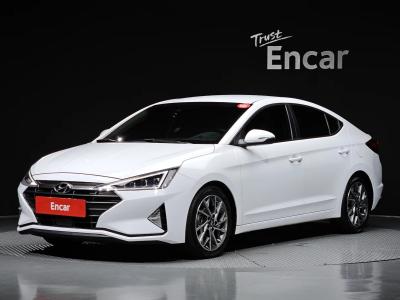 2019 Hyundai Elantra