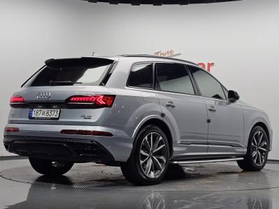 2023 Audi Q7